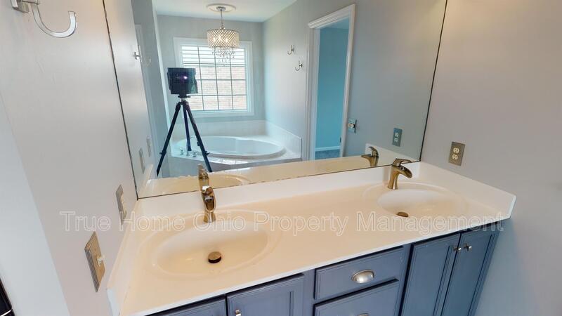 922 Mound Street property image