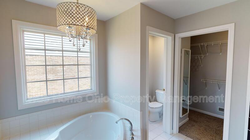 922 Mound Street property image