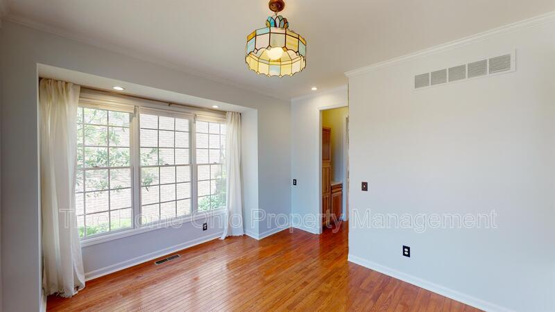 922 Mound Street property image