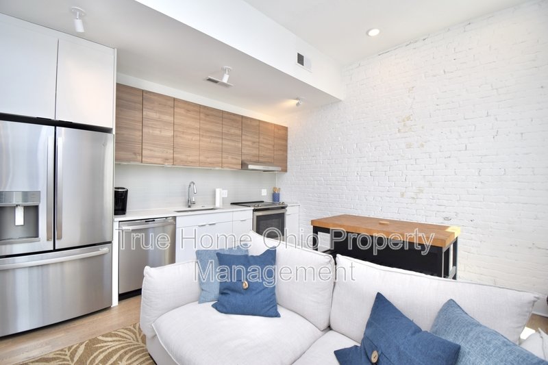 33 East Court Street #305 property image