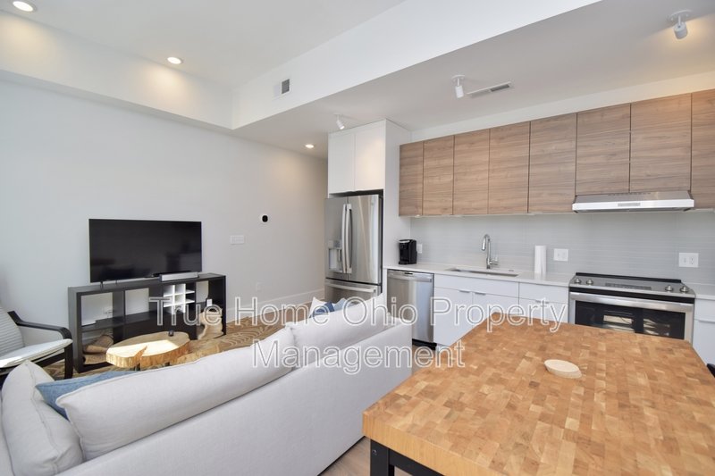 33 East Court Street #305 property image