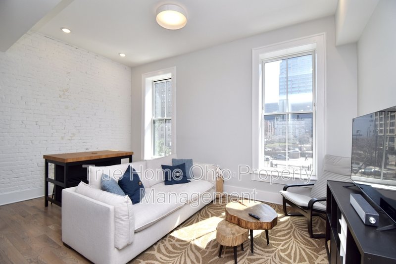 33 East Court Street #305 property image