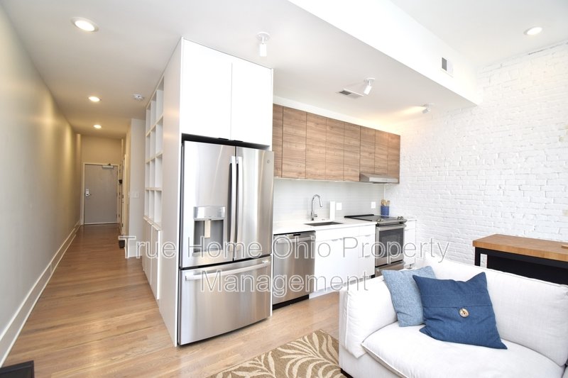 33 East Court Street #305 property image