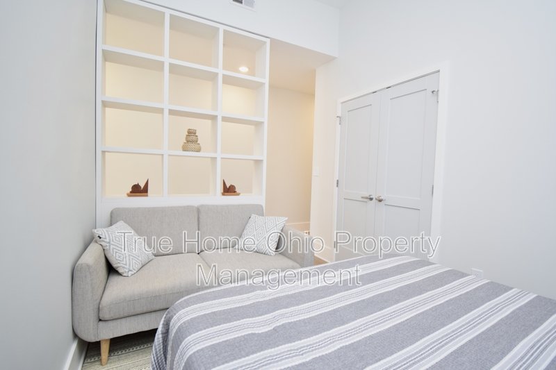 33 East Court Street #305 property image