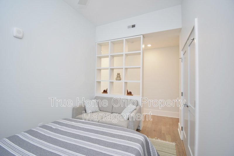 33 East Court Street #305 property image