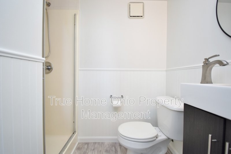 647 Regent Road property image