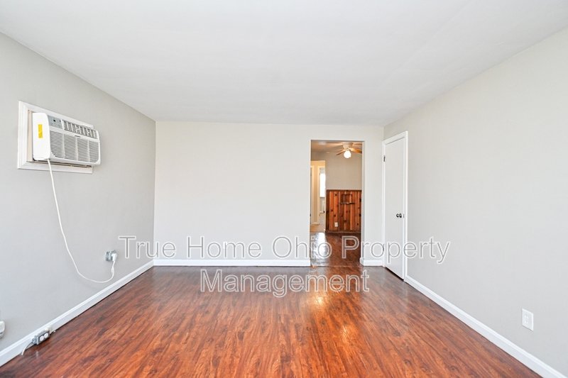 3911 East Gatewood Lane - 1 property image