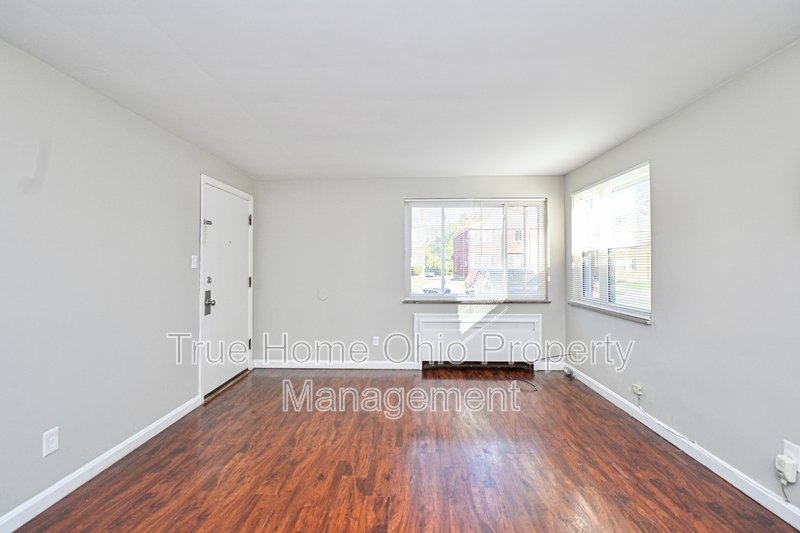 3911 East Gatewood Lane - 1 property image