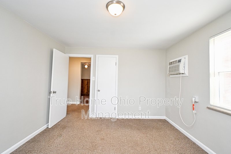 3911 East Gatewood Lane - 1 property image