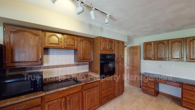 3922 Ridgedale Drive property image