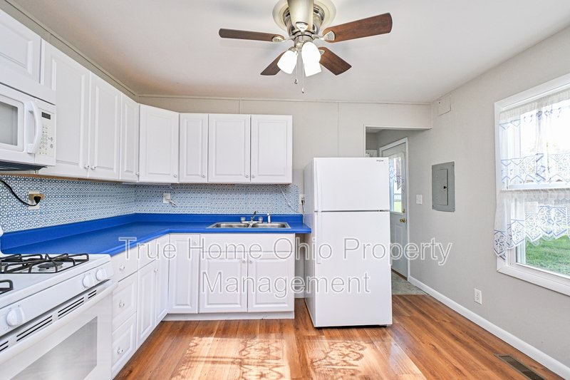 647 Bellaire Court property image