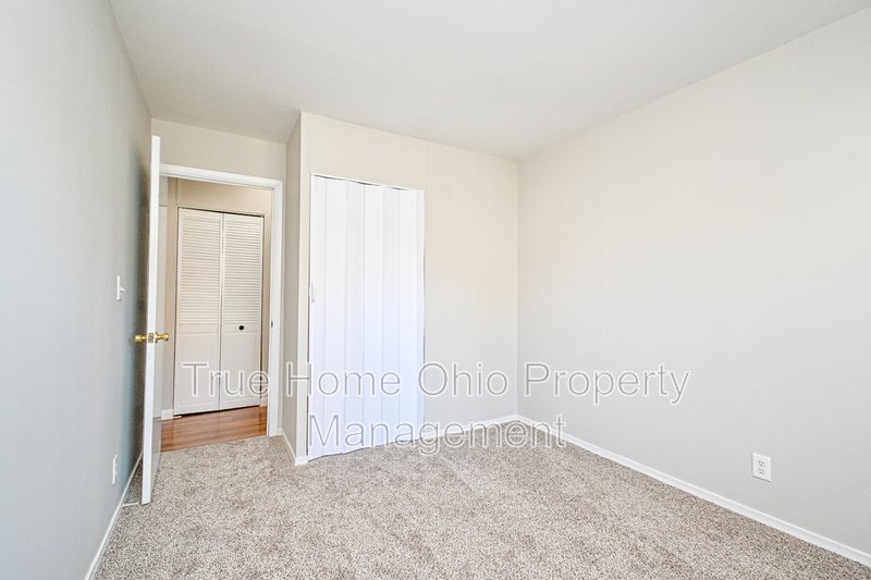 647 Bellaire Court property image