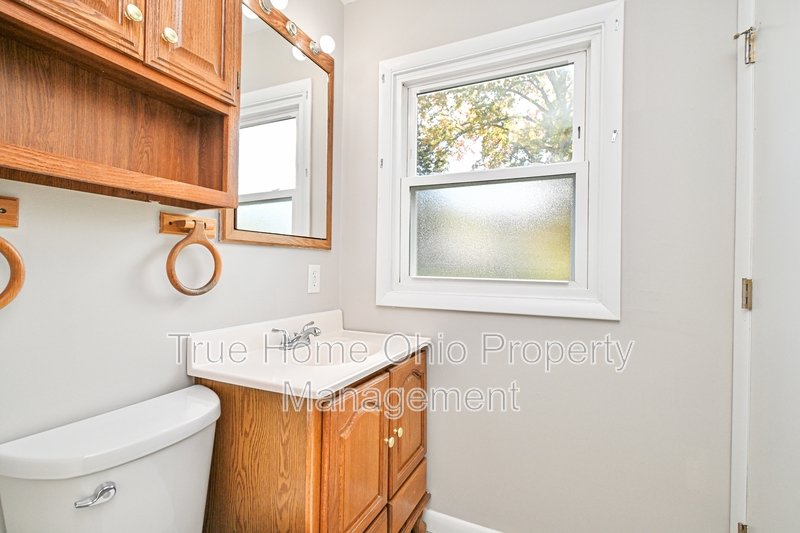 647 Bellaire Court property image