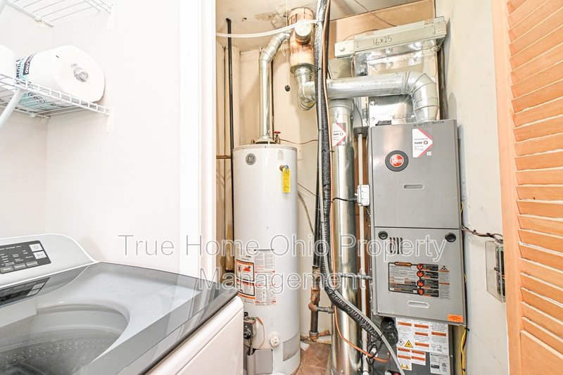 647 Bellaire Court property image