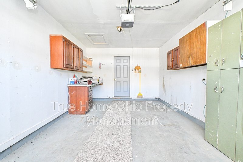 647 Bellaire Court property image