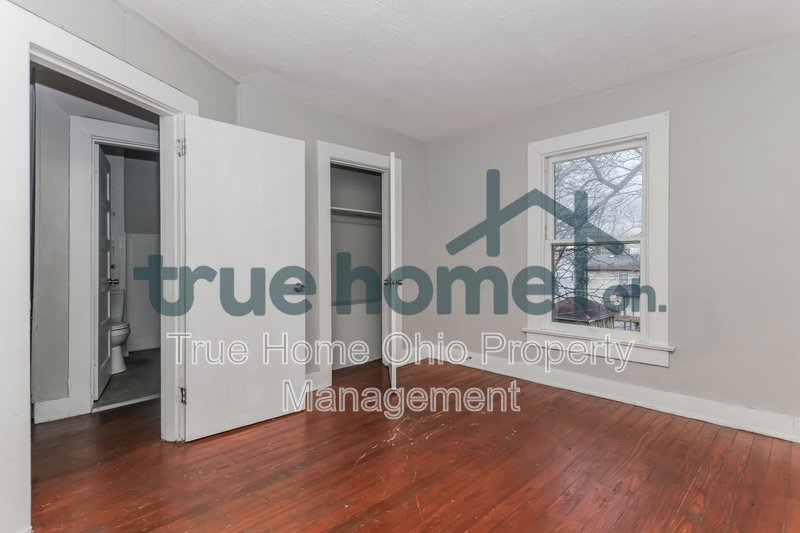 1249 Everett Drive property image