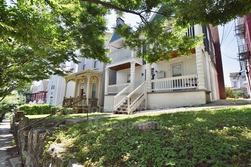 2425 West Clifton Avenue - 1 property image