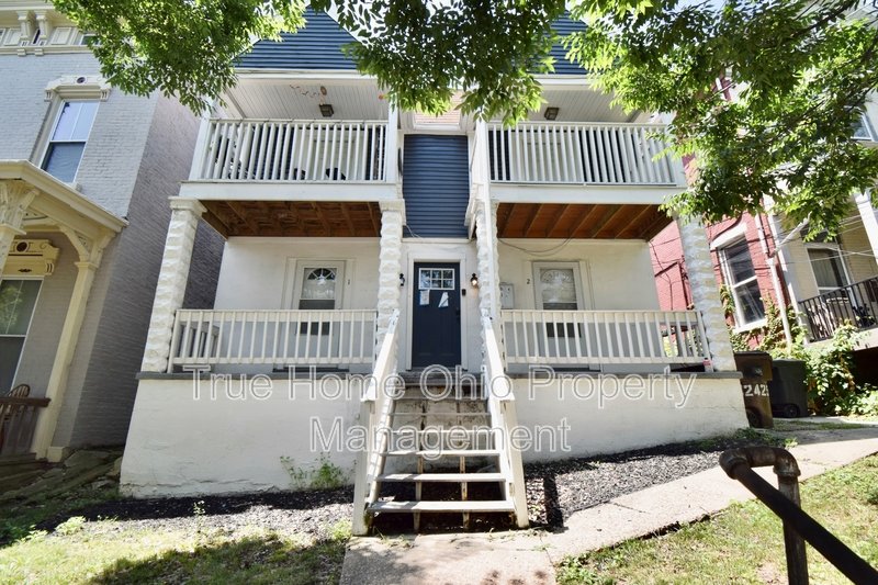 2425 West Clifton Avenue - 2 property image