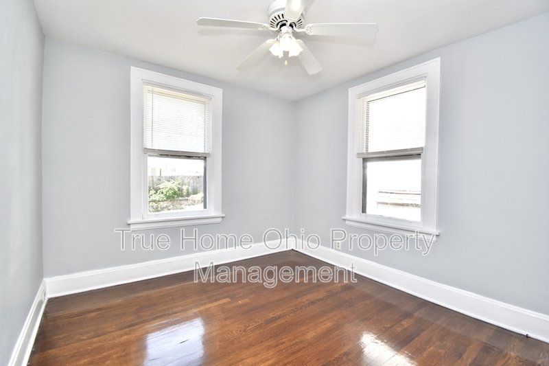 2425 West Clifton Avenue - 2 property image