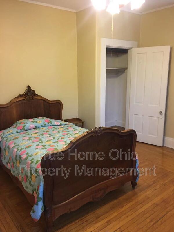 3493 Brookline Avenue - 2 property image