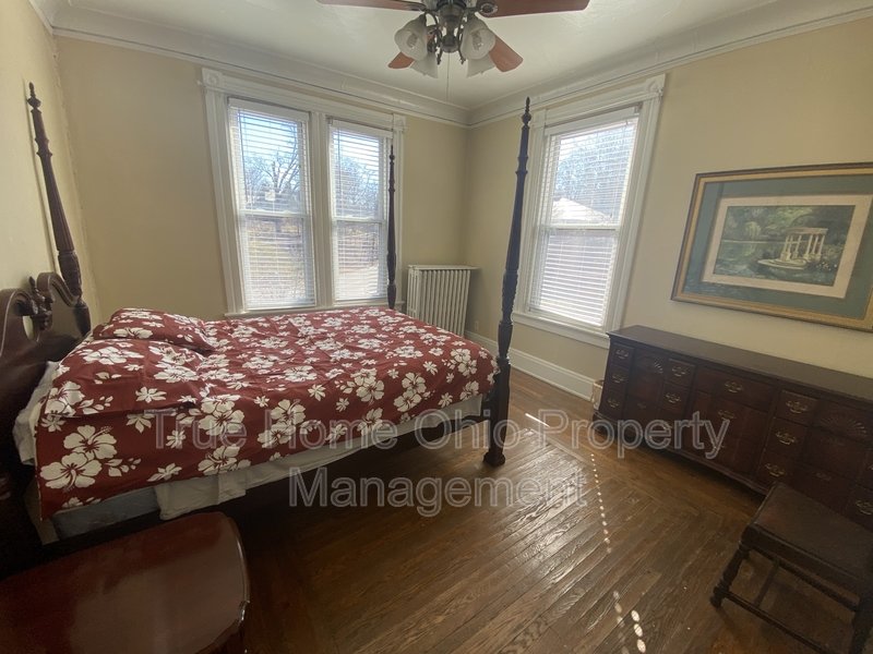 3493 Brookline Avenue - 2 property image