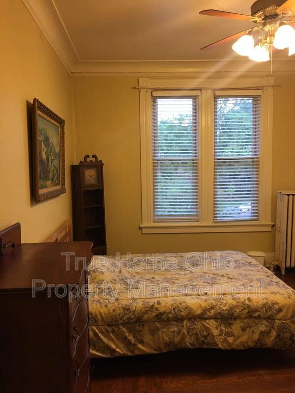3493 Brookline Avenue - 2 property image