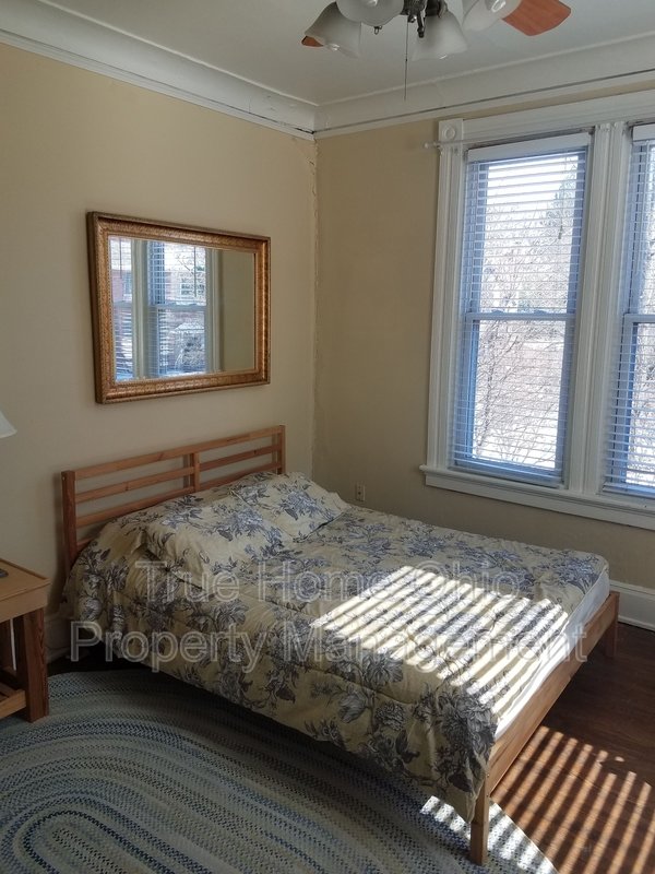 3493 Brookline Avenue - 2 property image