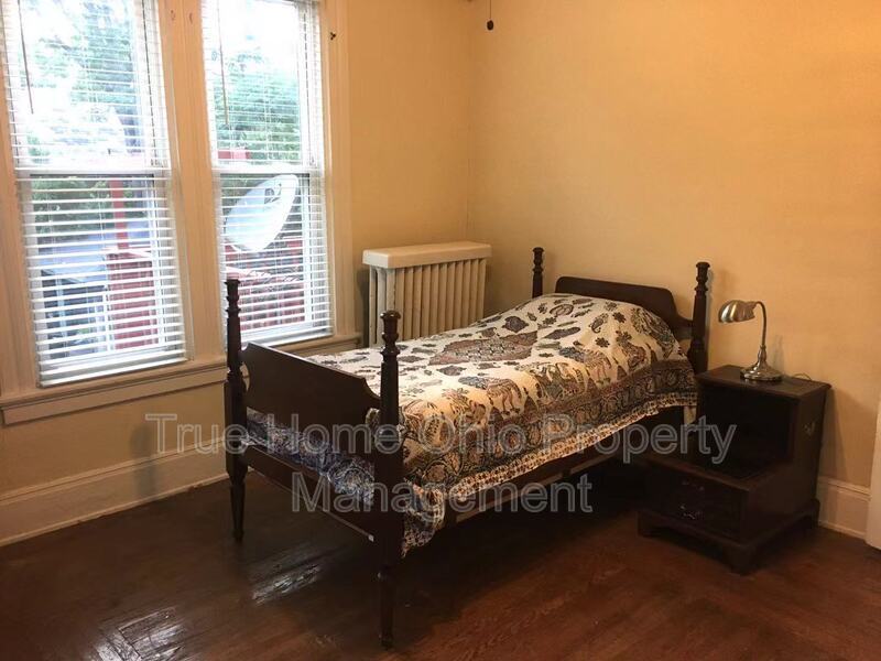 3493 Brookline Avenue - 2 property image