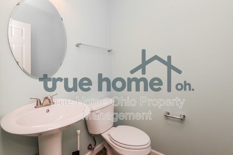 2059 Matt Way property image