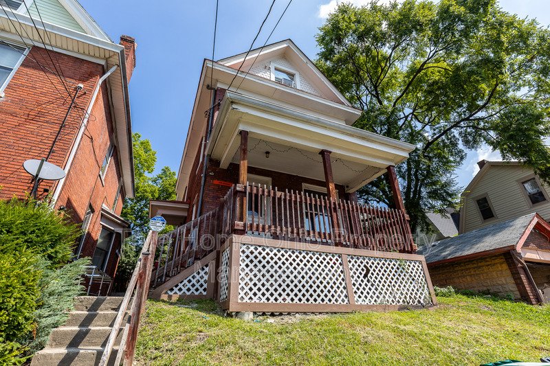 208 Bosley Street property image