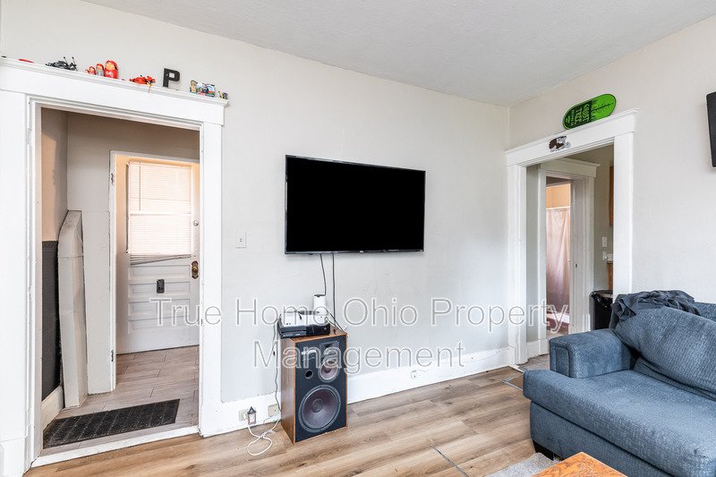 208 Bosley Street property image