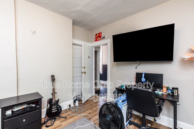 208 Bosley Street property image