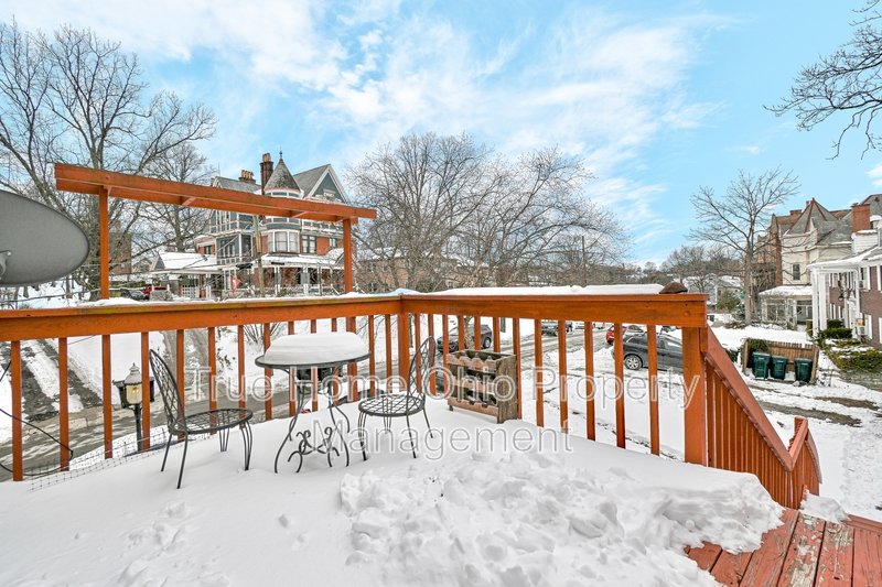 3493 Brookline Avenue - 2 property image