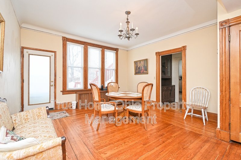 3493 Brookline Avenue - 2 property image