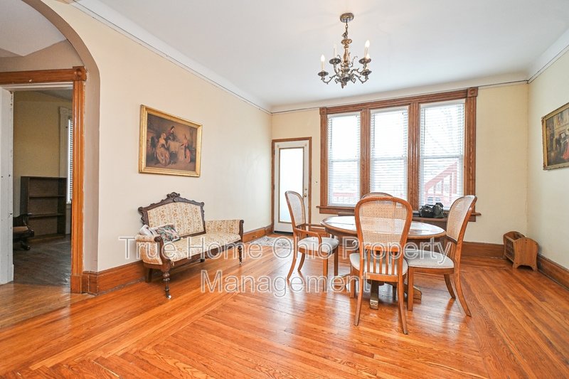 3493 Brookline Avenue - 2 property image