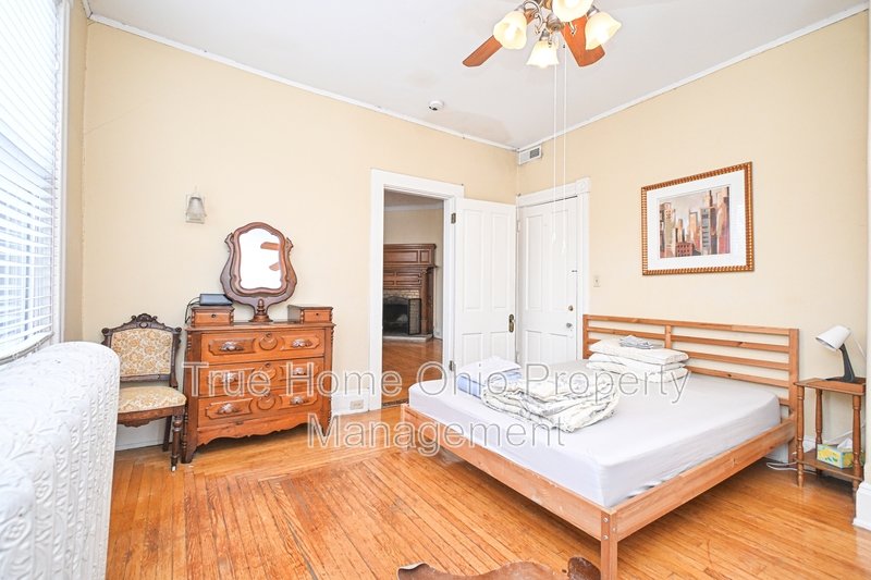 3493 Brookline Avenue - 2 property image