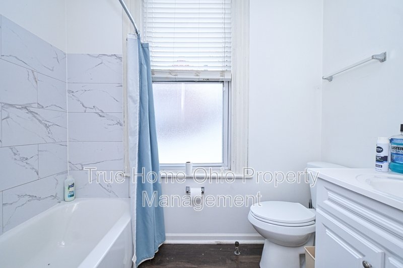 3493 Brookline Avenue - 2 property image