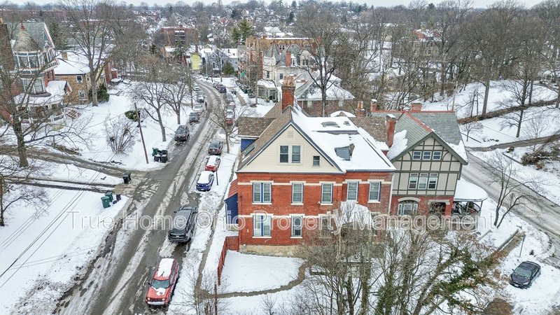 3493 Brookline Avenue - 2 property image