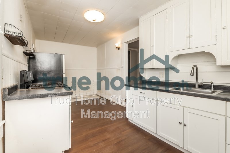 121 Glencoe Avenue property image