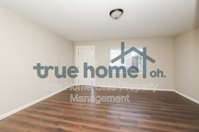 3560 Stanford Place - 2 property image