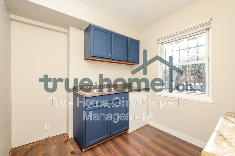 3560 Stanford Place - 2 property image