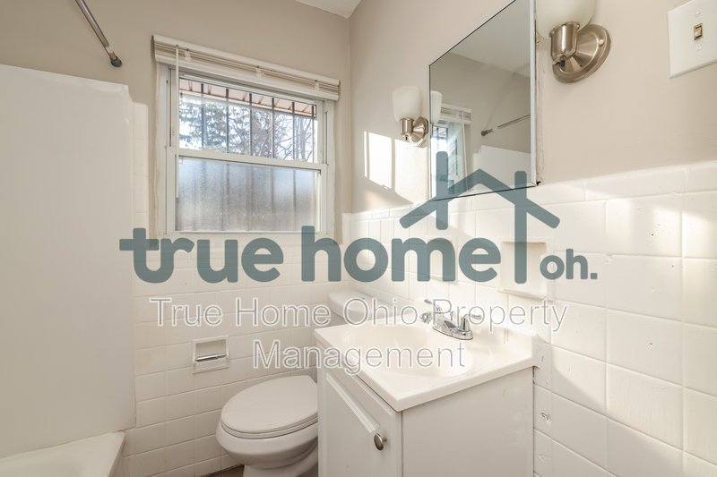 3560 Stanford Place - 2 property image