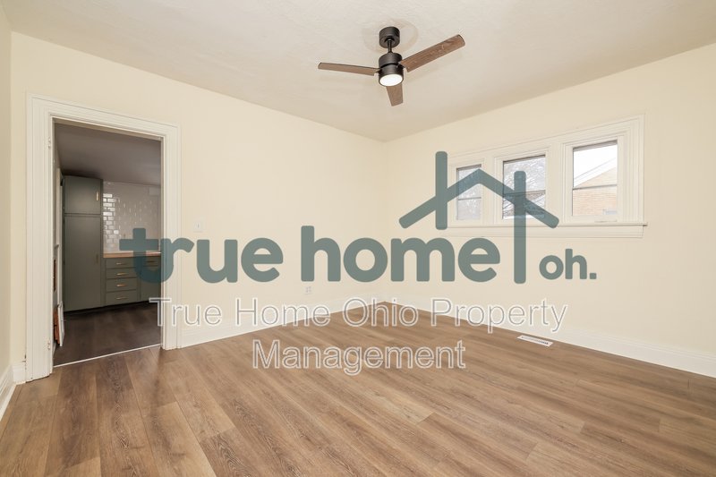 130 Burgess Ave property image