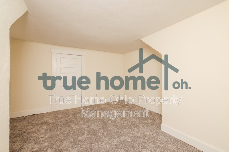 130 Burgess Ave property image