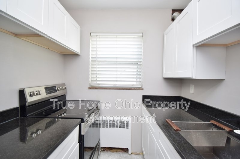 4137 East Galbraith Road - 1 property image