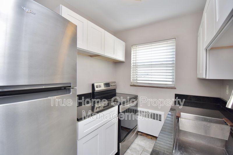 4137 East Galbraith Road - 1 property image