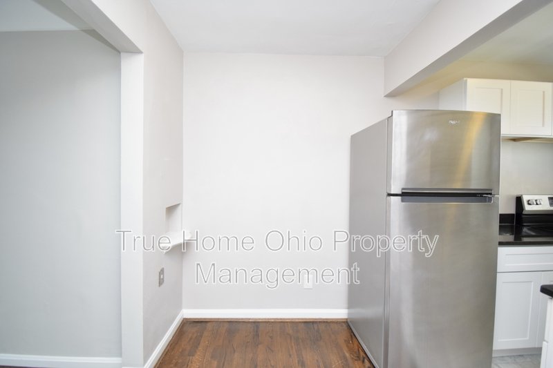 4137 East Galbraith Road - 1 property image