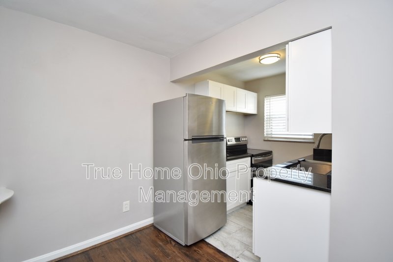 4137 East Galbraith Road - 1 property image