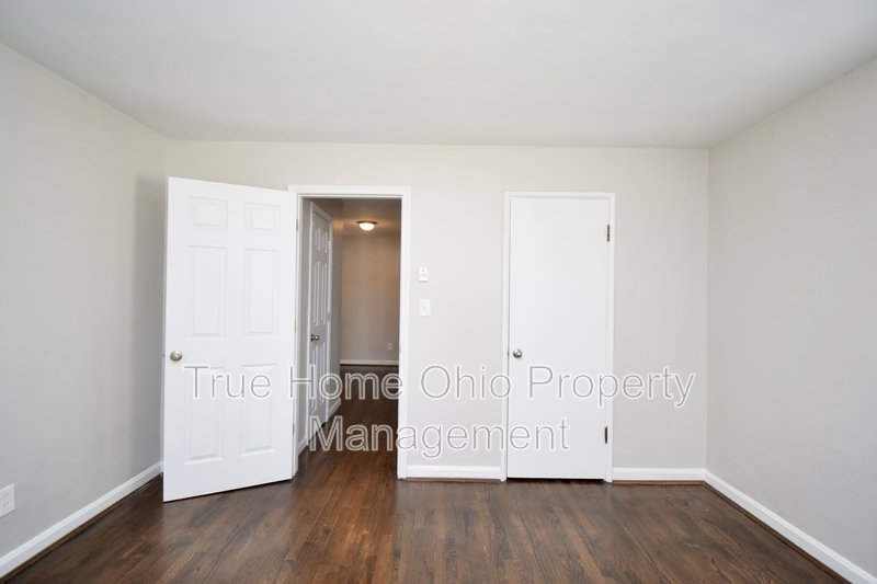 4137 East Galbraith Road - 1 property image