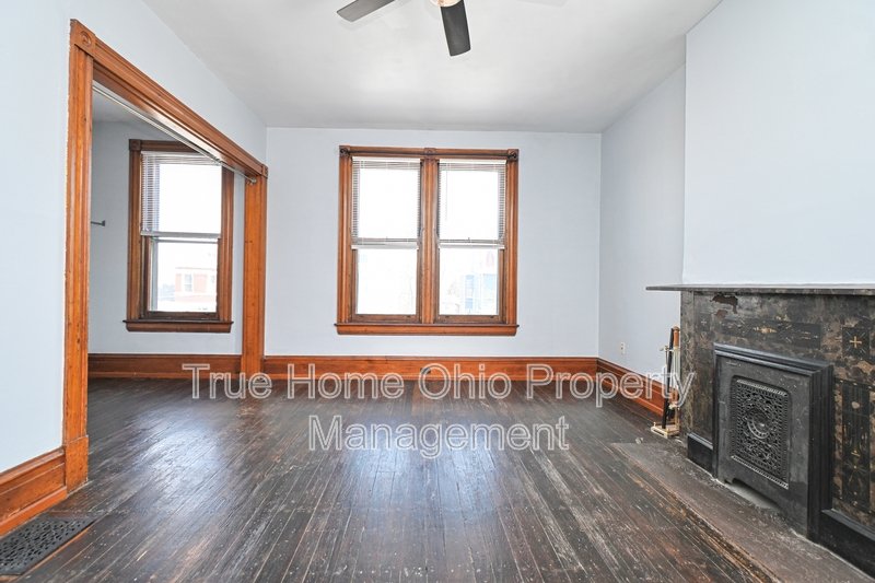 735 Considine Avenue property image